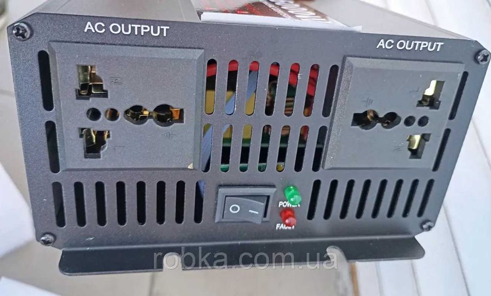 Інвертор-преобразувач напруги 12V → 220V 3000W / 6000W чистий синус.