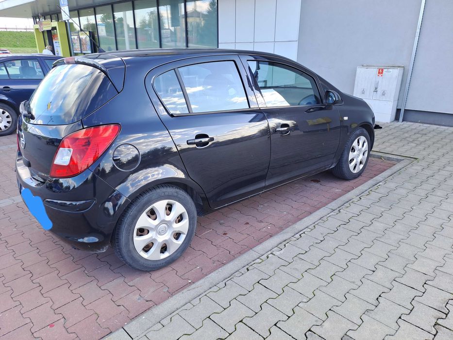 Sprzedam Opla Corsę D