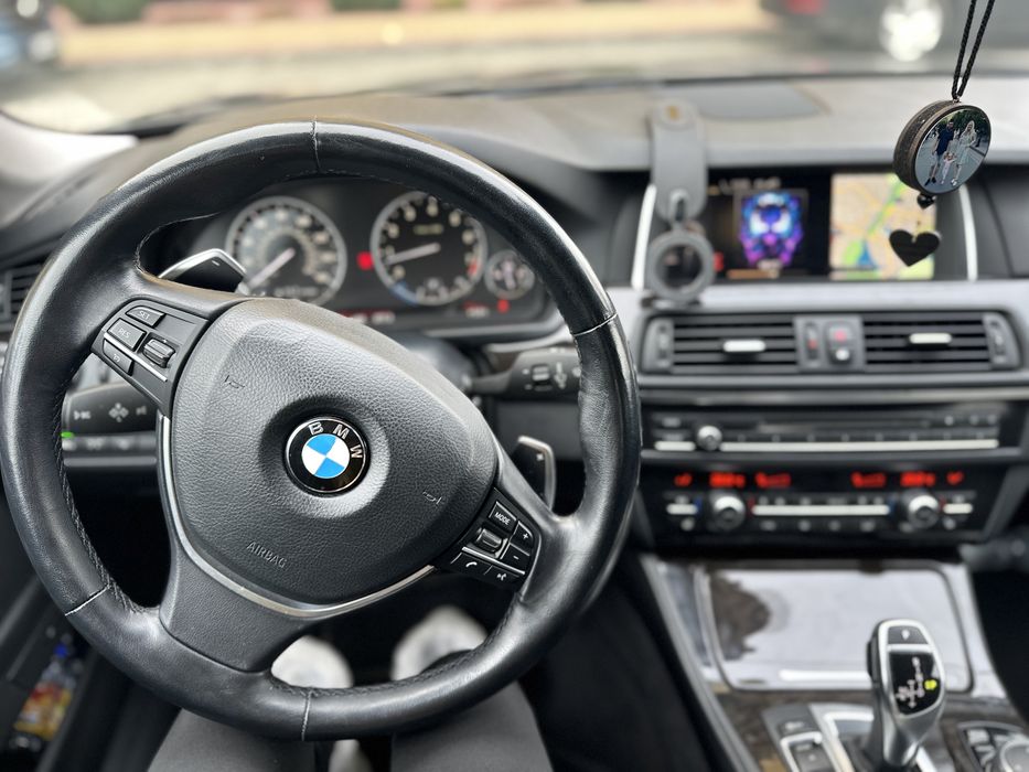 Жива BMW 528і xDrive 2016 рестайл