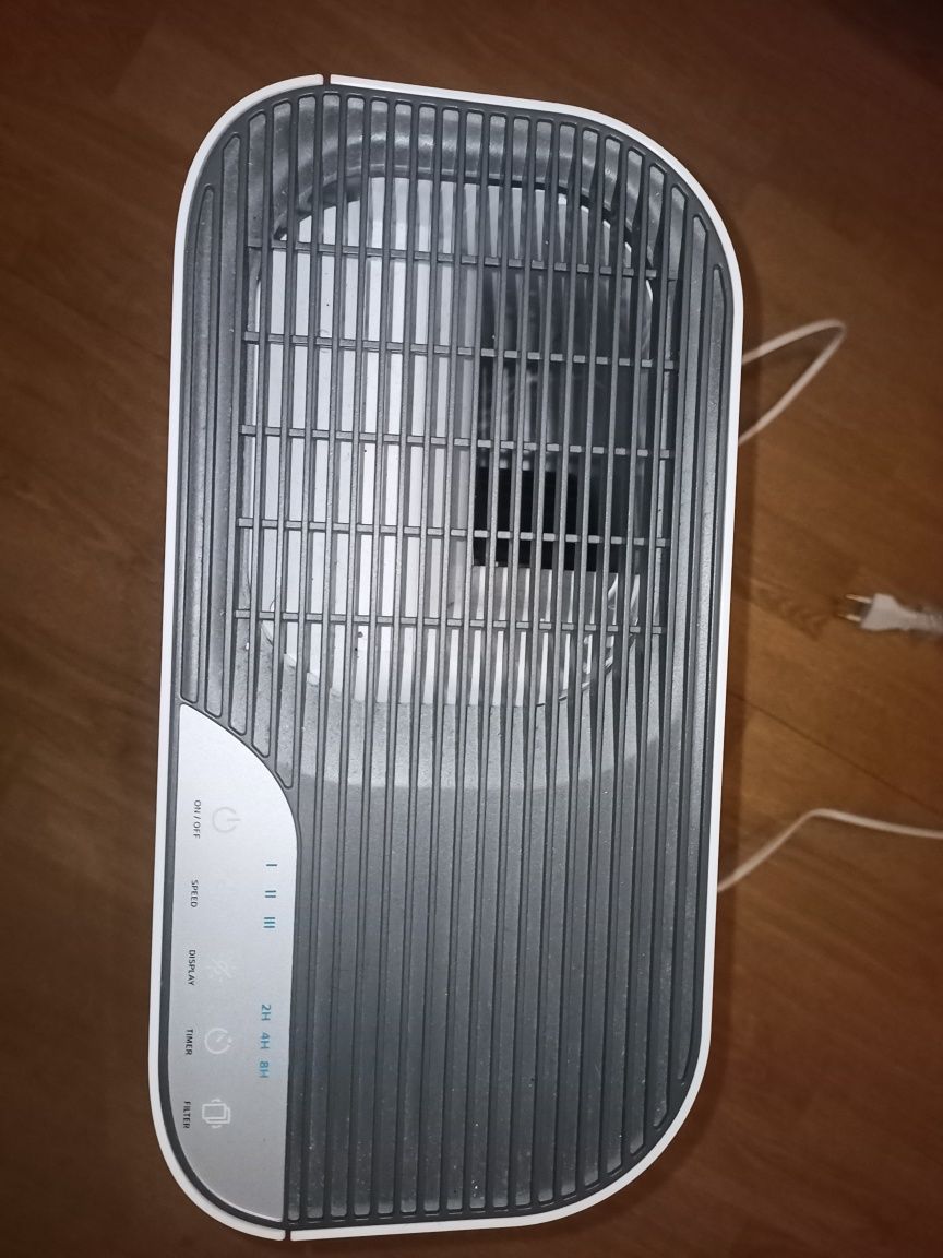 Levoit air purifier / purificador de ar