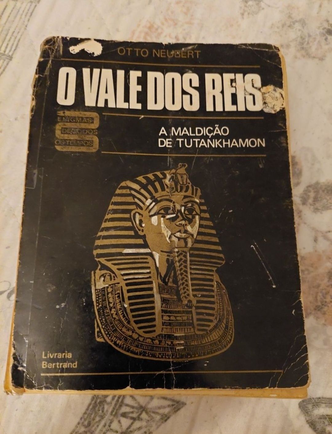 Livro "O Vale dos Reis"