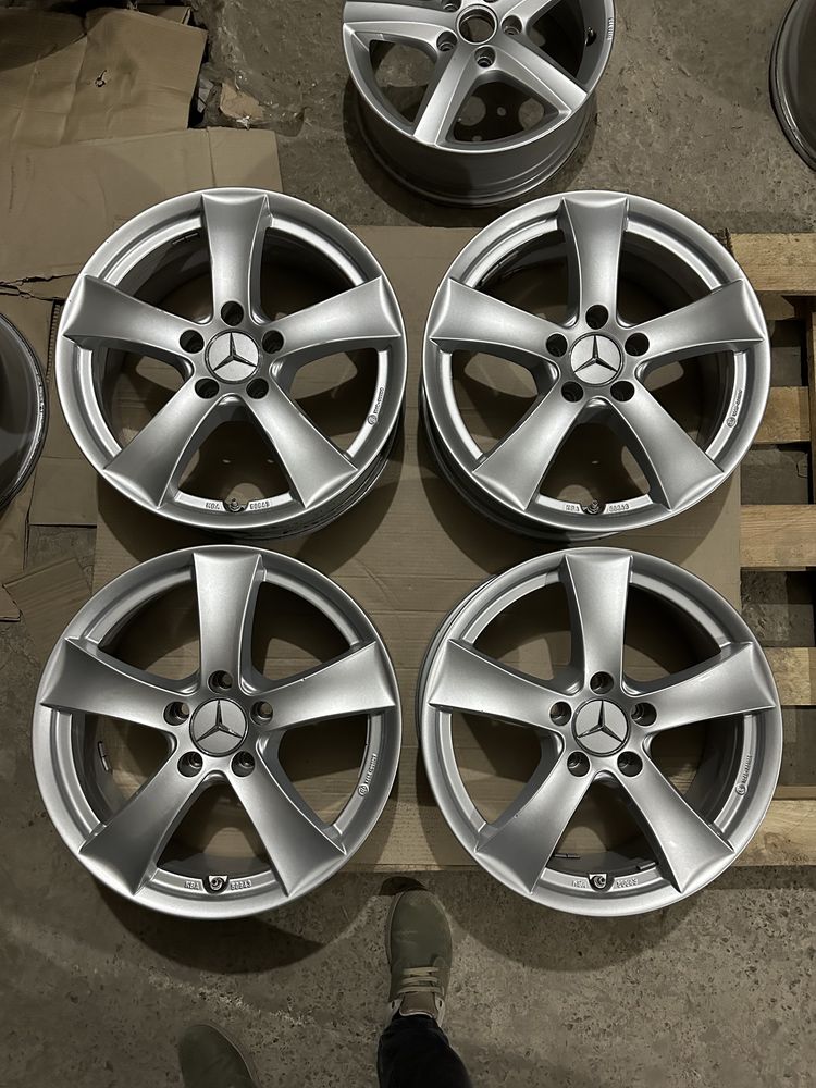 Оригинальные Диски R17 5x112 6,5J ET44 /Meresedes/VW/Audi/Skoda
