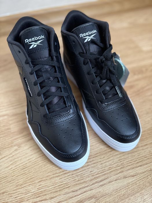 Кросівки хайтопи Reebok шкіряні, нові