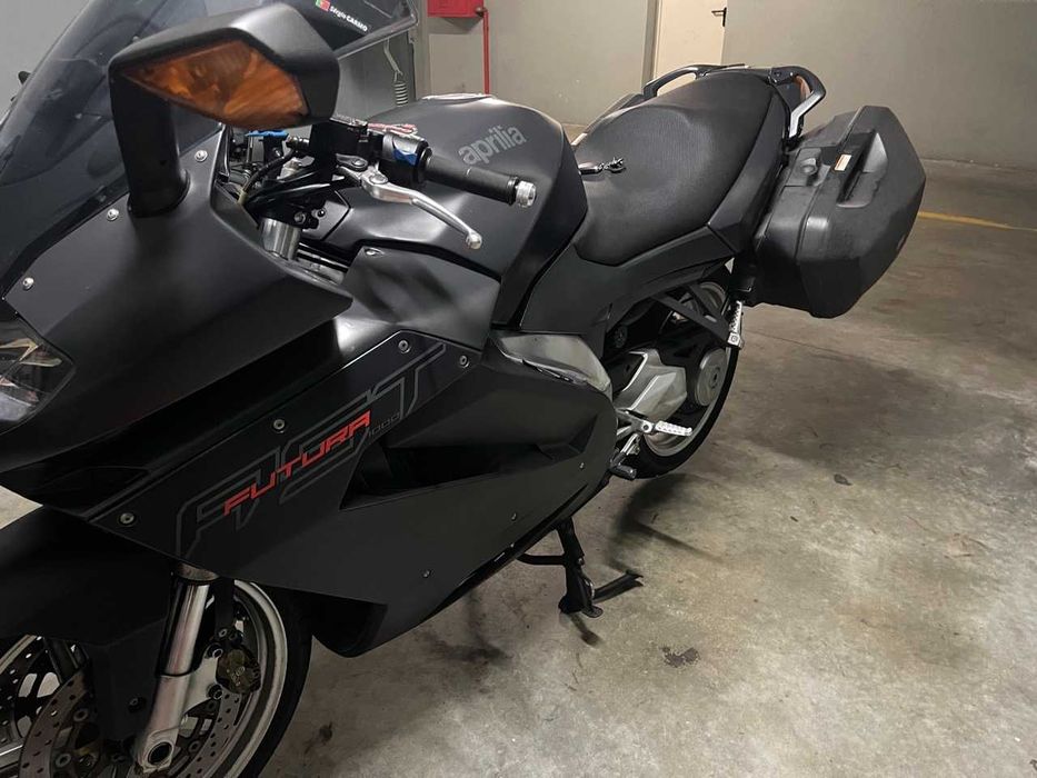 Aprilia RST 1000 Futura