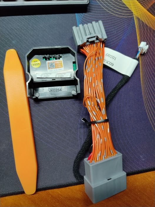 Доводчик скла HONDA CRV від 2017 року