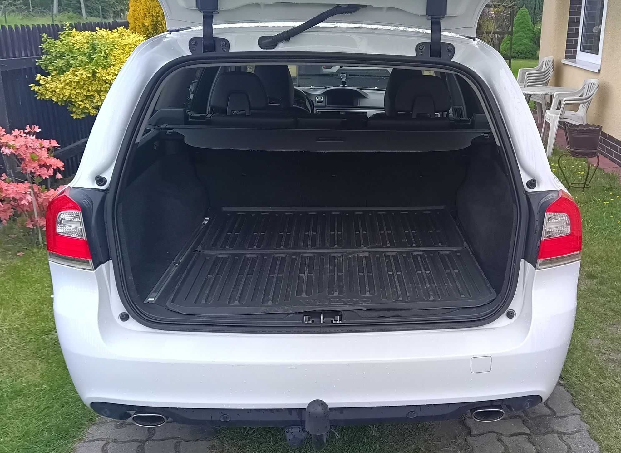 Volvo V70, 180KM, Automat, 2016, zadbany samochód świeżo ze Szwecji