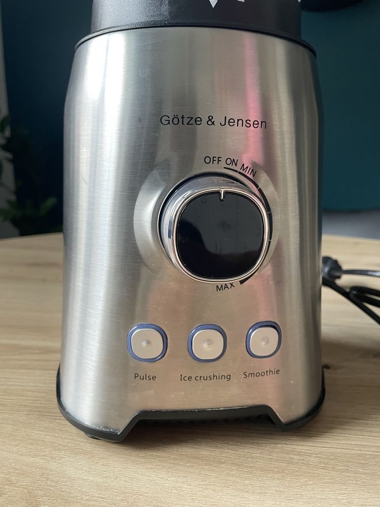 NOWY blender kielichiwy
