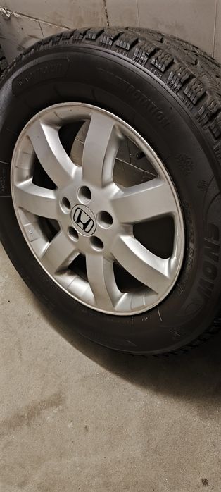 Komplet kół zimowych Honda Opony jak nowe