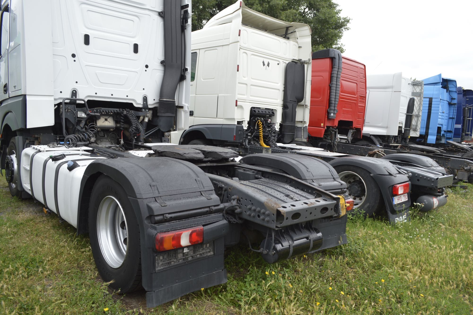 Разборка тягачей DAF XF 106, 105;грузовая авторазборка MercedesActros