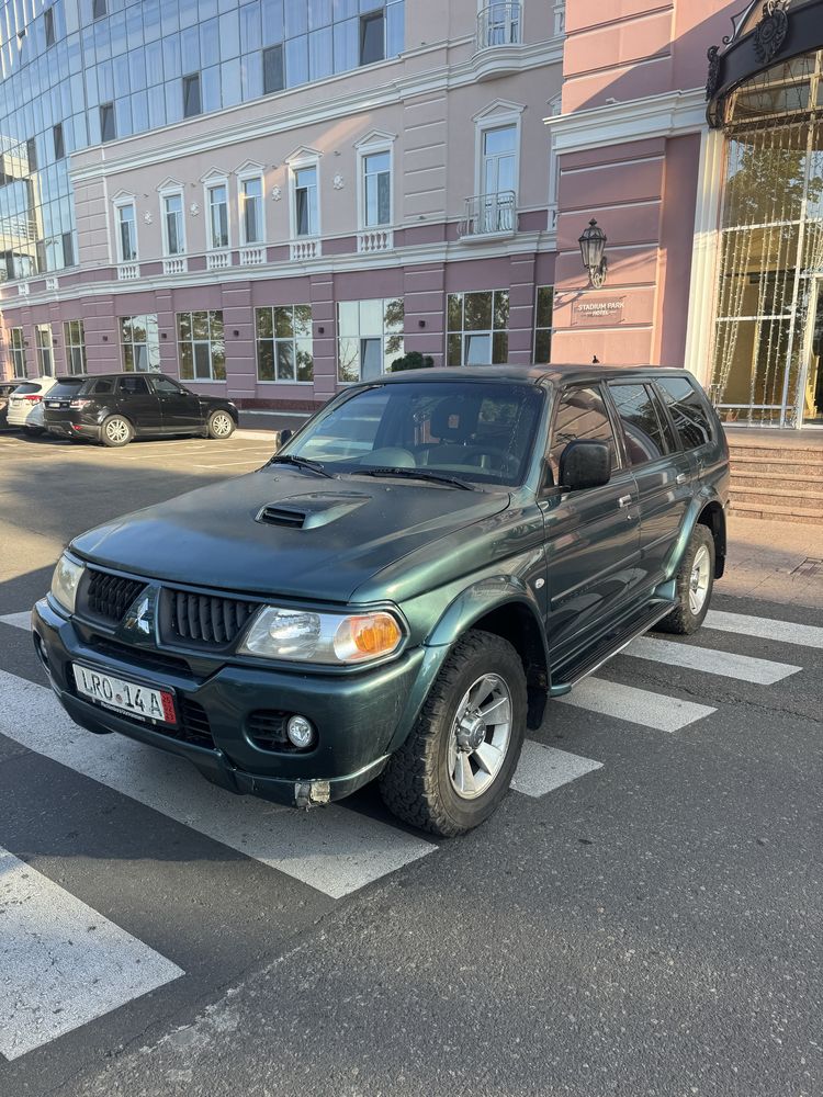 Mitsubishi Pajero Sport 2004 2.5