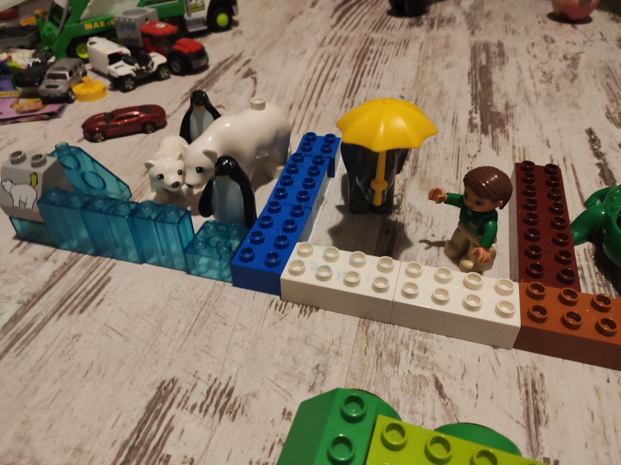 Lego Duplo zoo straż pożarna, maly pociąg