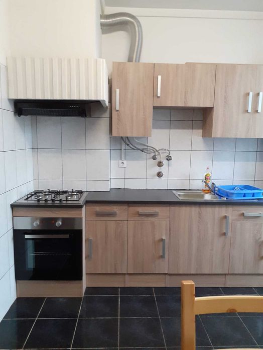 ARRENDA-SE QUARTOS EM AGUALVA-CACÉM