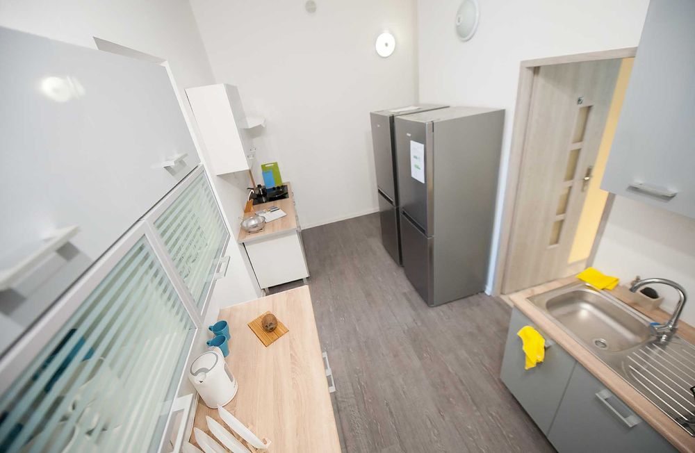 ul. Żeromskiego 39 A - pokój do wynajęcia od zaraz -  [p8]