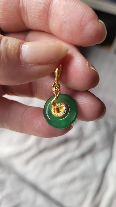 Charms pandora zielony