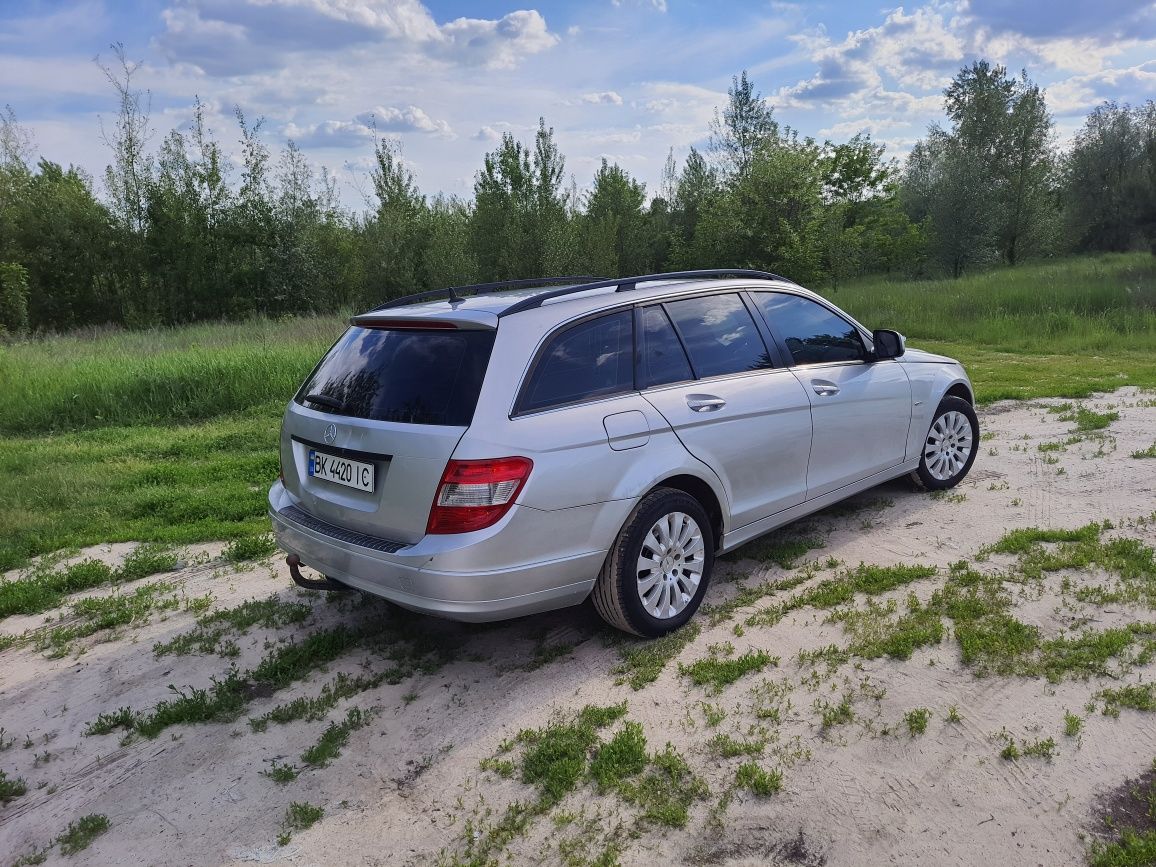Mercedes-Benz C200 с 2.2-литровым турбодизельным