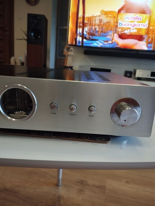 Przedwzmacniacz Vincent. T 1.  Shengya  SA T3