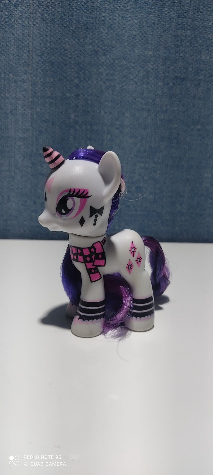 My Little Pony Rarity Ponymania G4 Hasbro