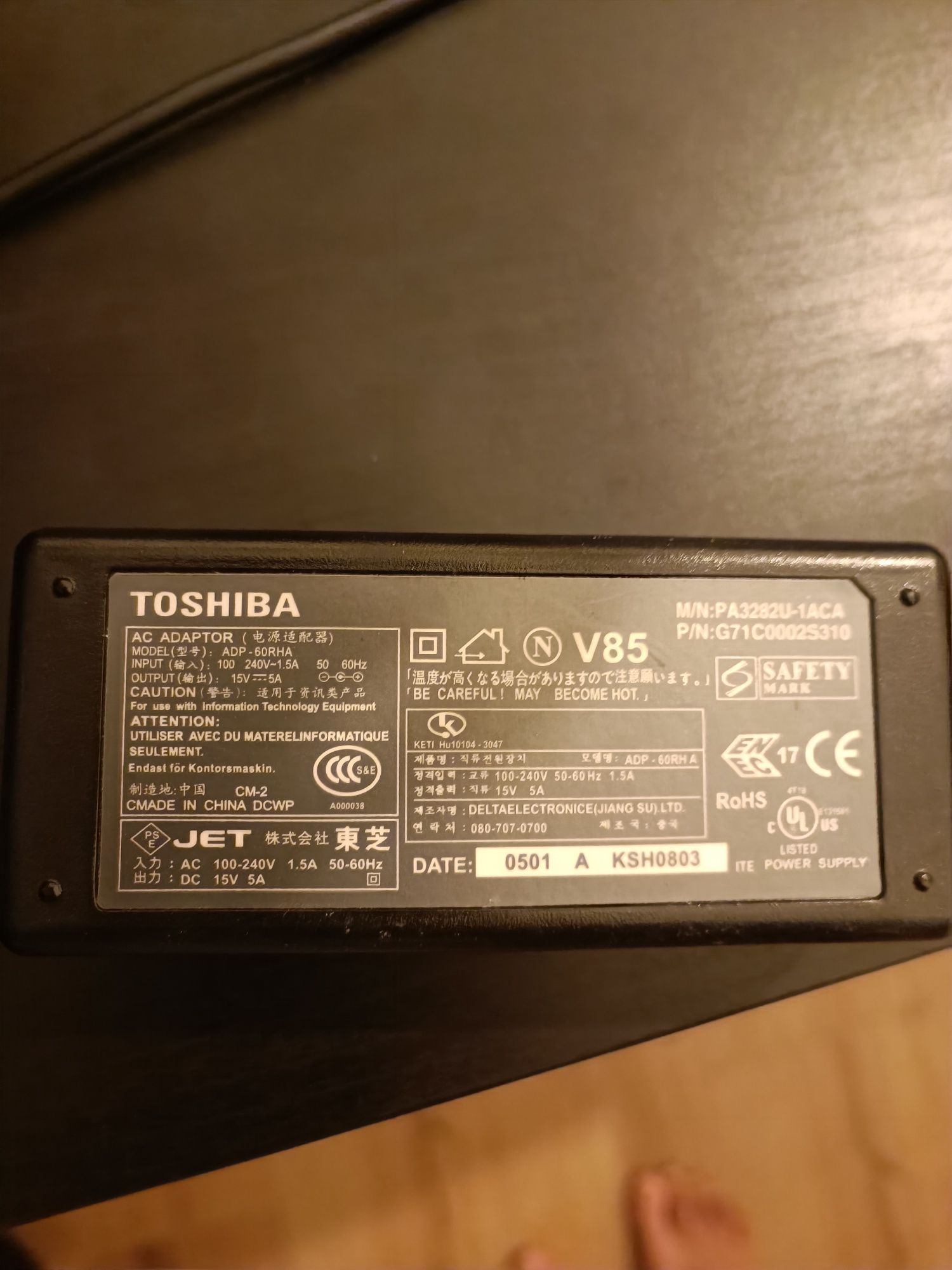 Carregador portátil Toshiba