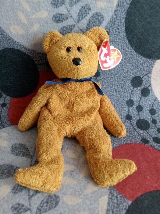 Beanie babies "Fuzz"