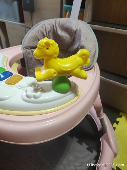 Chodzik pchacz dla dziecka