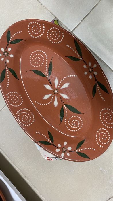 Travessa grande de barro