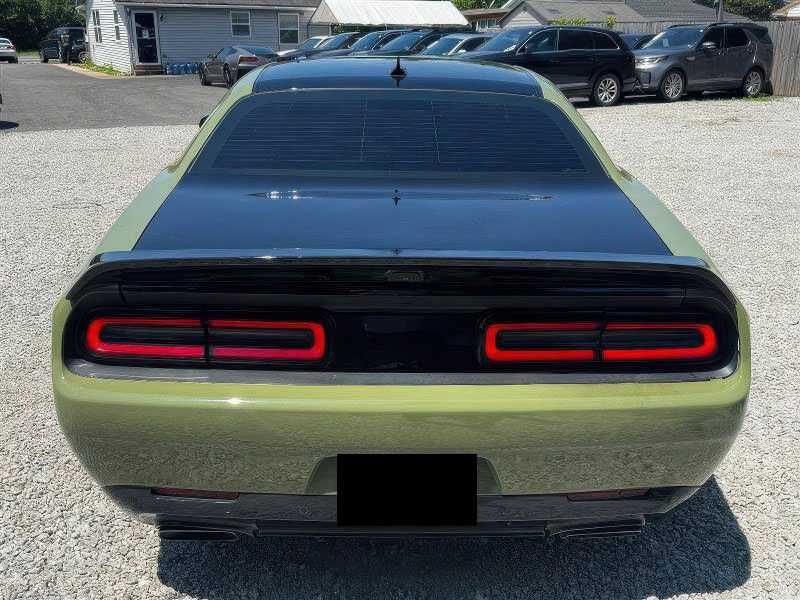 2017 Dodge Challenger R/T Plus