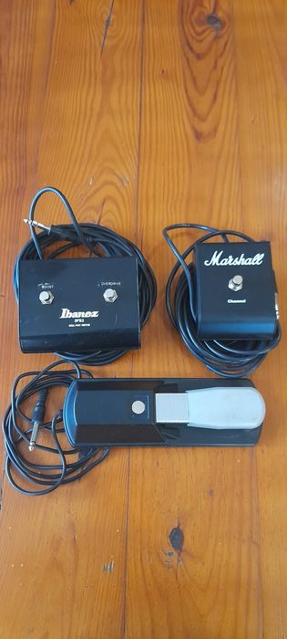 Продам педали Foot Switch.