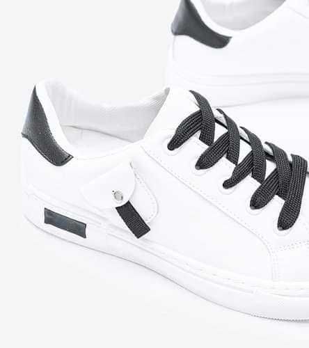 SNEAKERSY Z OZDOBNĄ KIESZONKĄ - Super jakość, płatność przy odbiorze!