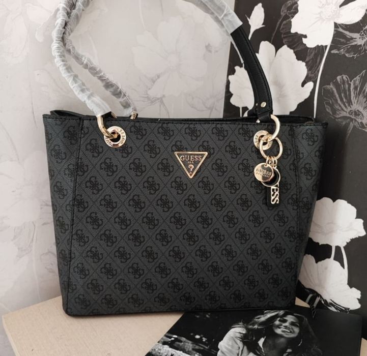 Сумка шоппер  сетчел Guess  оригинал