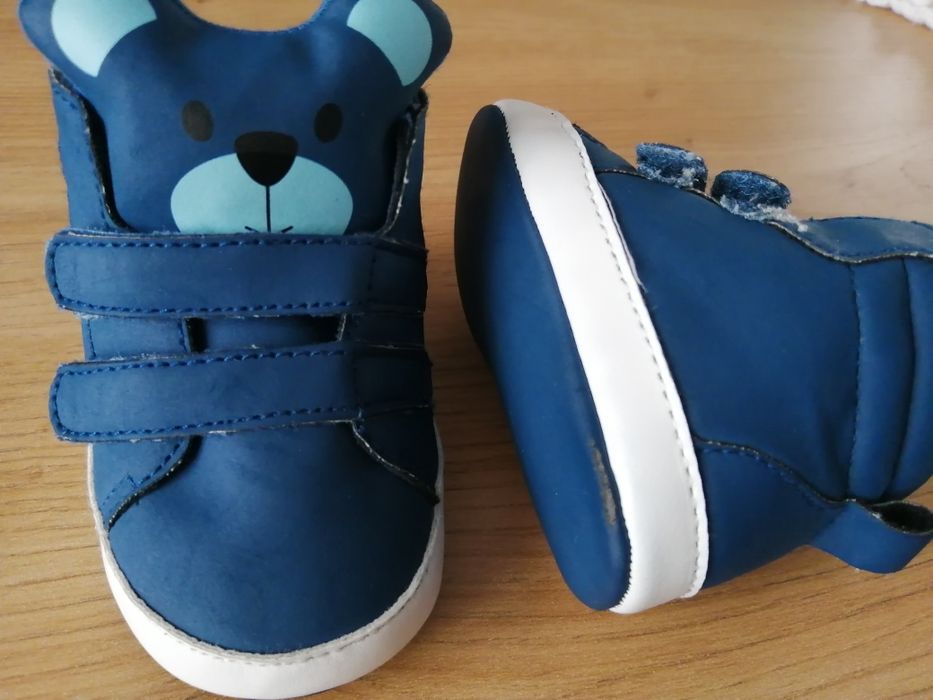 Buciki niechodki dla chłopca