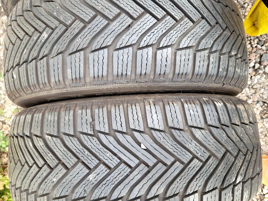 215/60 16 Michelin zimowe