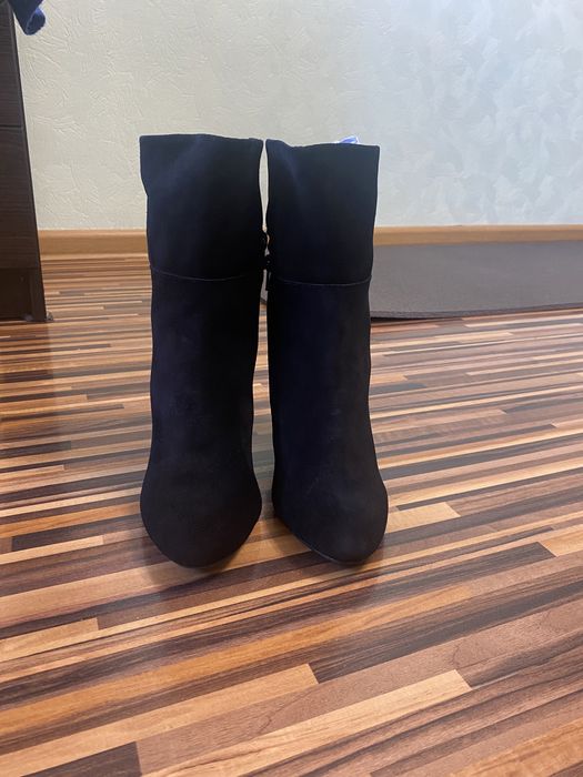 Жіночі весняні чобітки