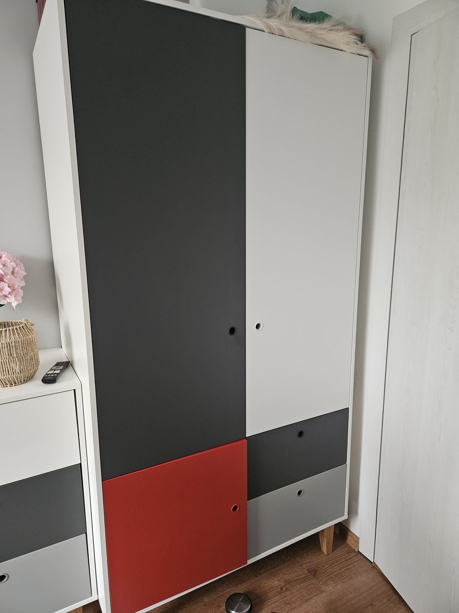 Szafa 2 drzwiowa Concept Vox