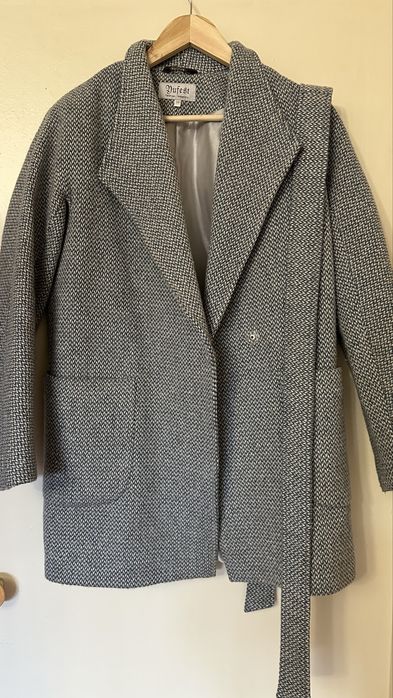 Пальто вкорочене