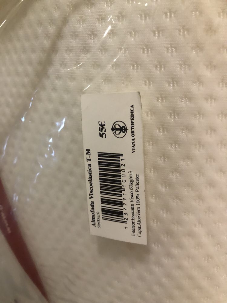 Cadeira de rodas e almofadas antiescaras tudo novo