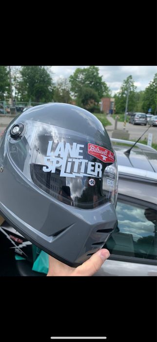 Продам мотошолом Biltwell Lane Splitter S