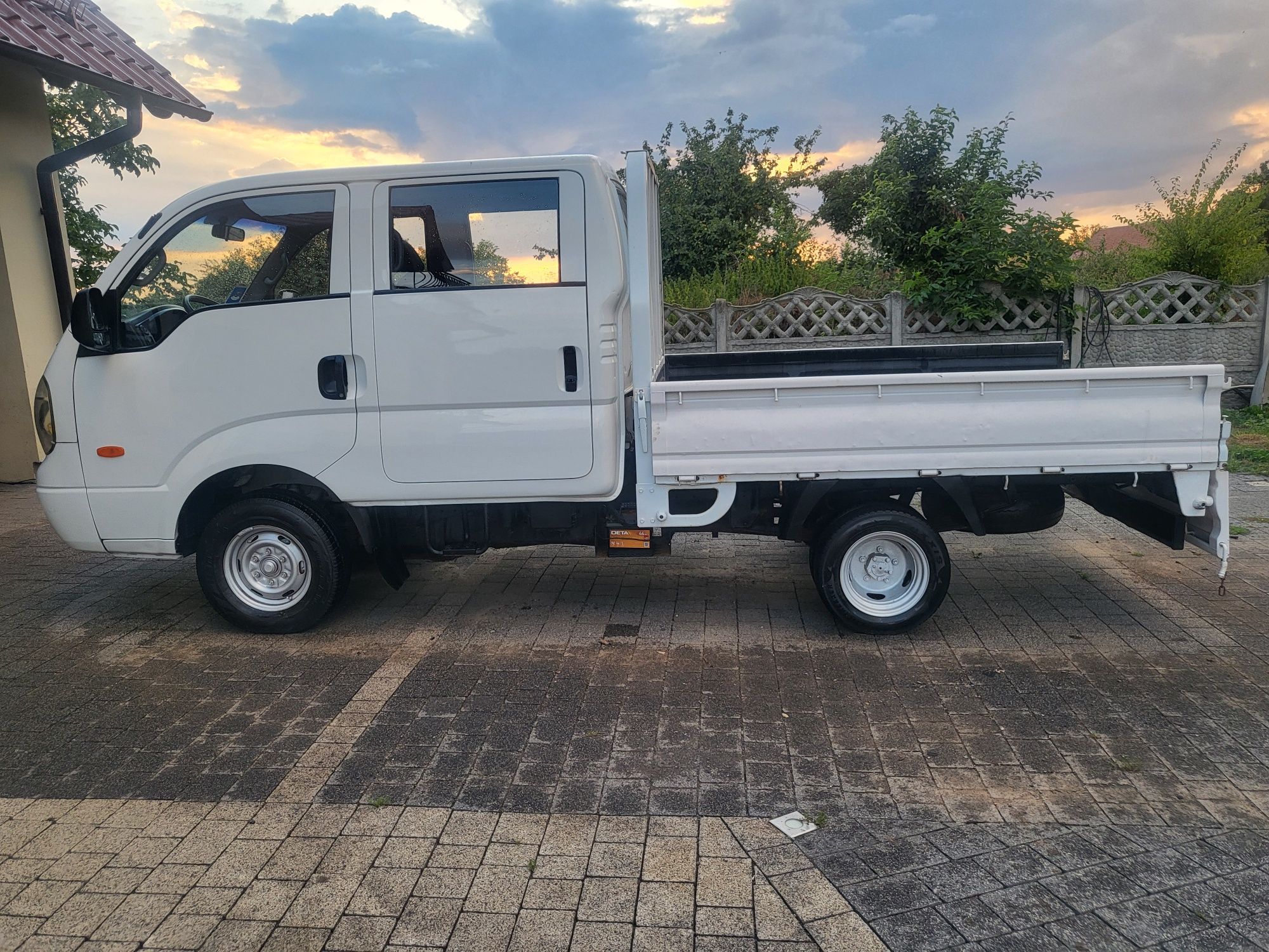 Kia Pregio 2.5 CRDI Brygadówka bus