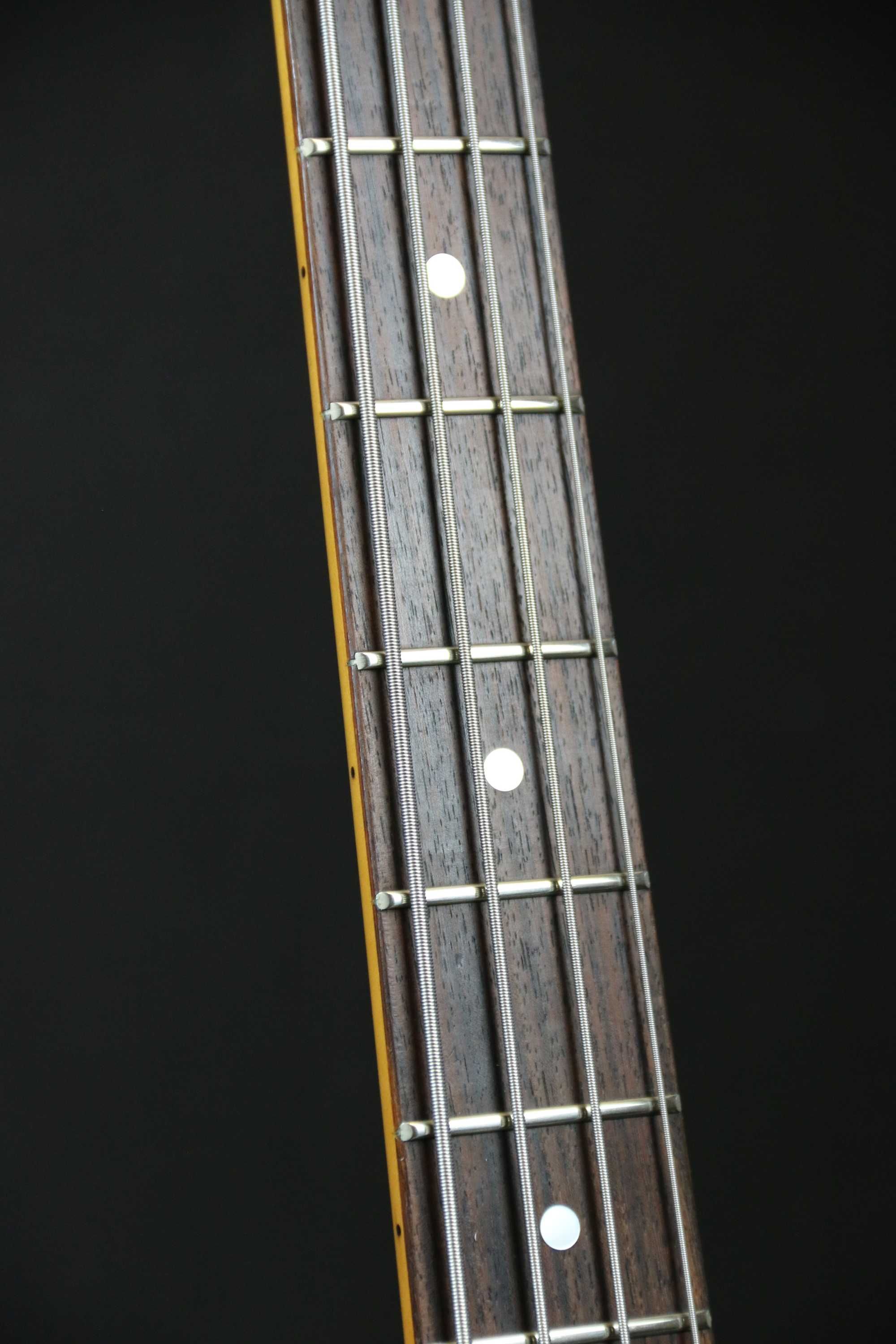 Tokai Hard Puncher Precision Bass 1981 r. Japan