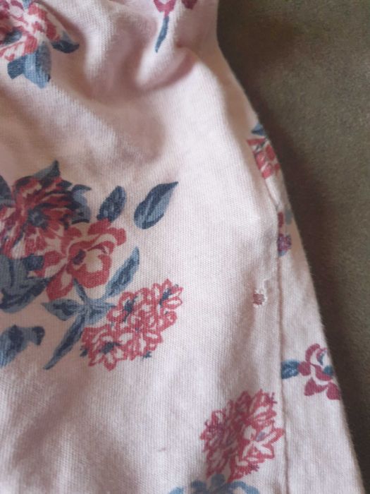 Spodenki w kwiatki krótkie PEPPERTS (ROZMIAR 158/164)