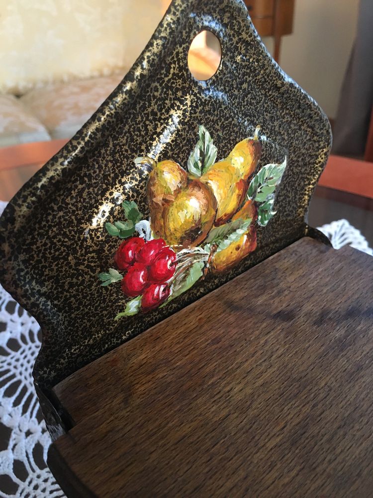 Piękna, stara nowa puszka kuchenna pojemnik