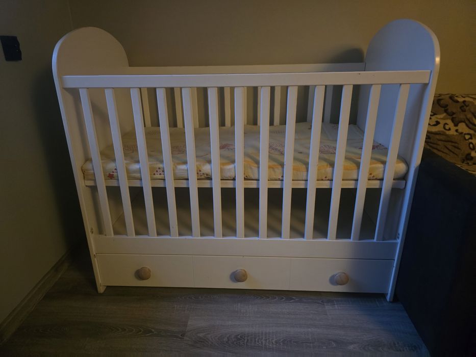 Łóżeczko niemowlęce ikea