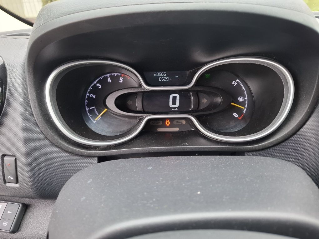 Opel Vivaro 1.6 BiTurbo EcoFLex 145KM 2017r