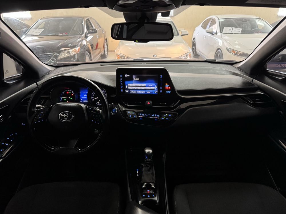 Toyota C-HR Hybrid 1.8і 16V АКПП 2017 р.в. (122 к.с.)