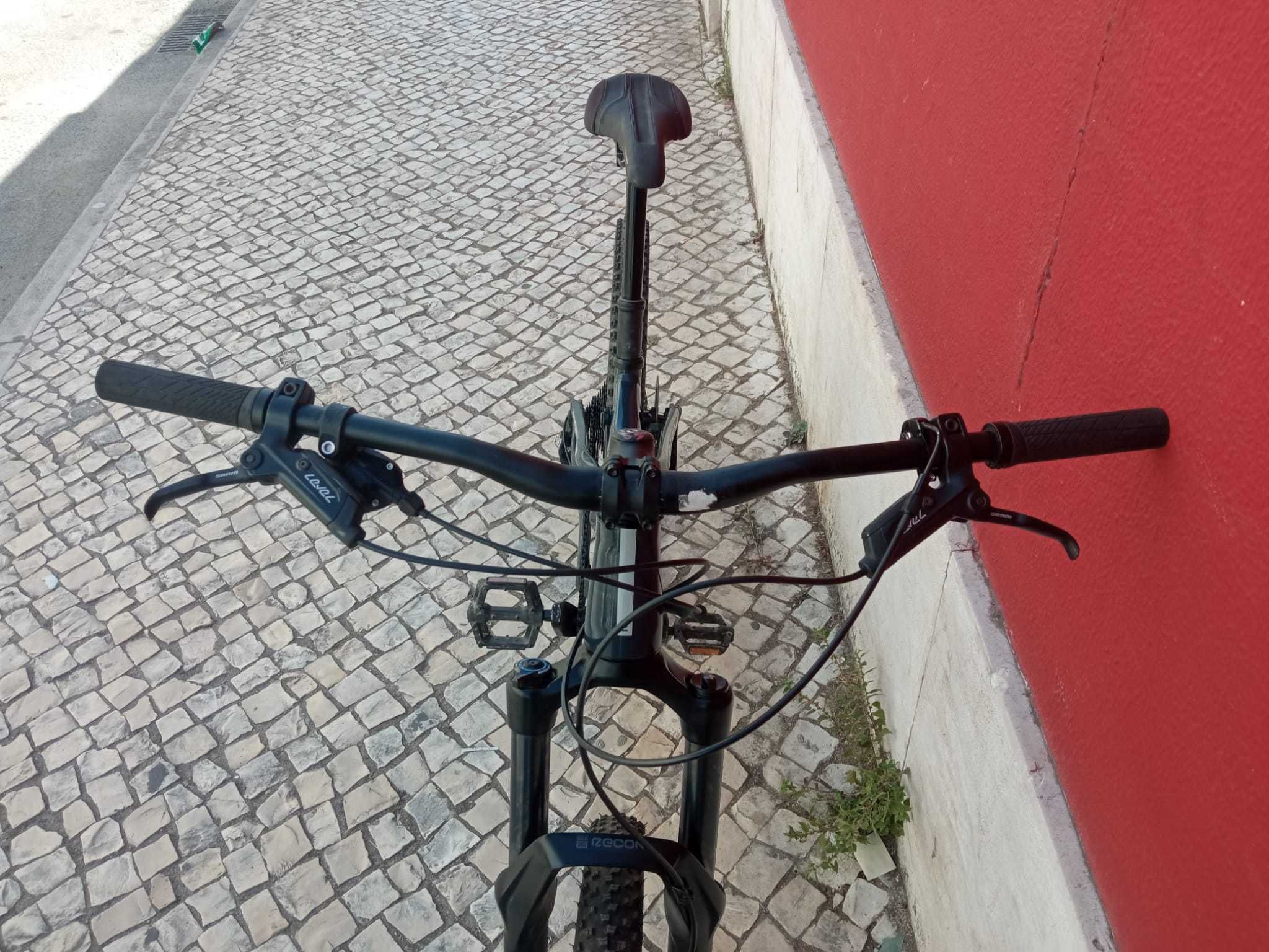 Rockrider AM50, tam S, travões hidráulicos, SRAM 1x12, dupla suspensão