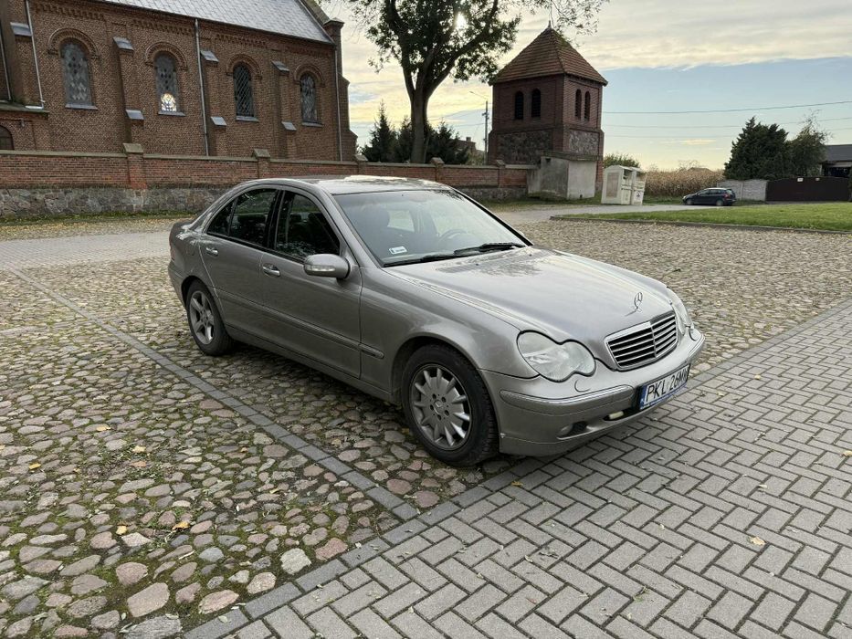 Mercedes w203 c220