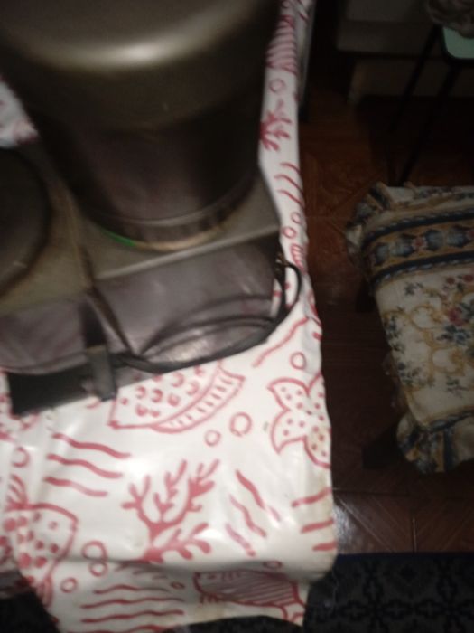 Vendo moinho de moer café