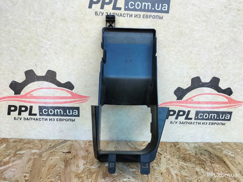 Ford Transit Connect II Mk2 18-21 дефлектор воздуховод интеркулера