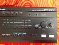 Roland CR-1000, caixa de ritmos 'vintage'