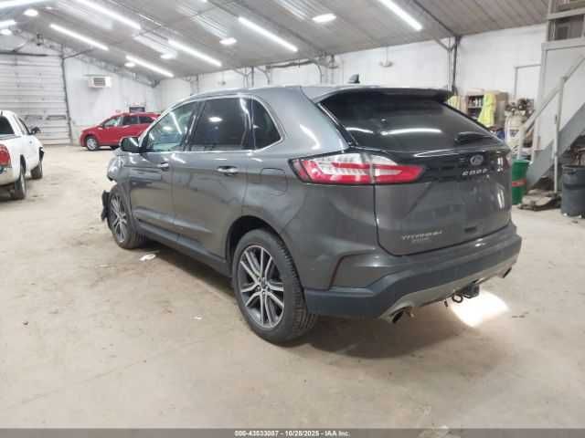 Ford Edge Titanium 2022
