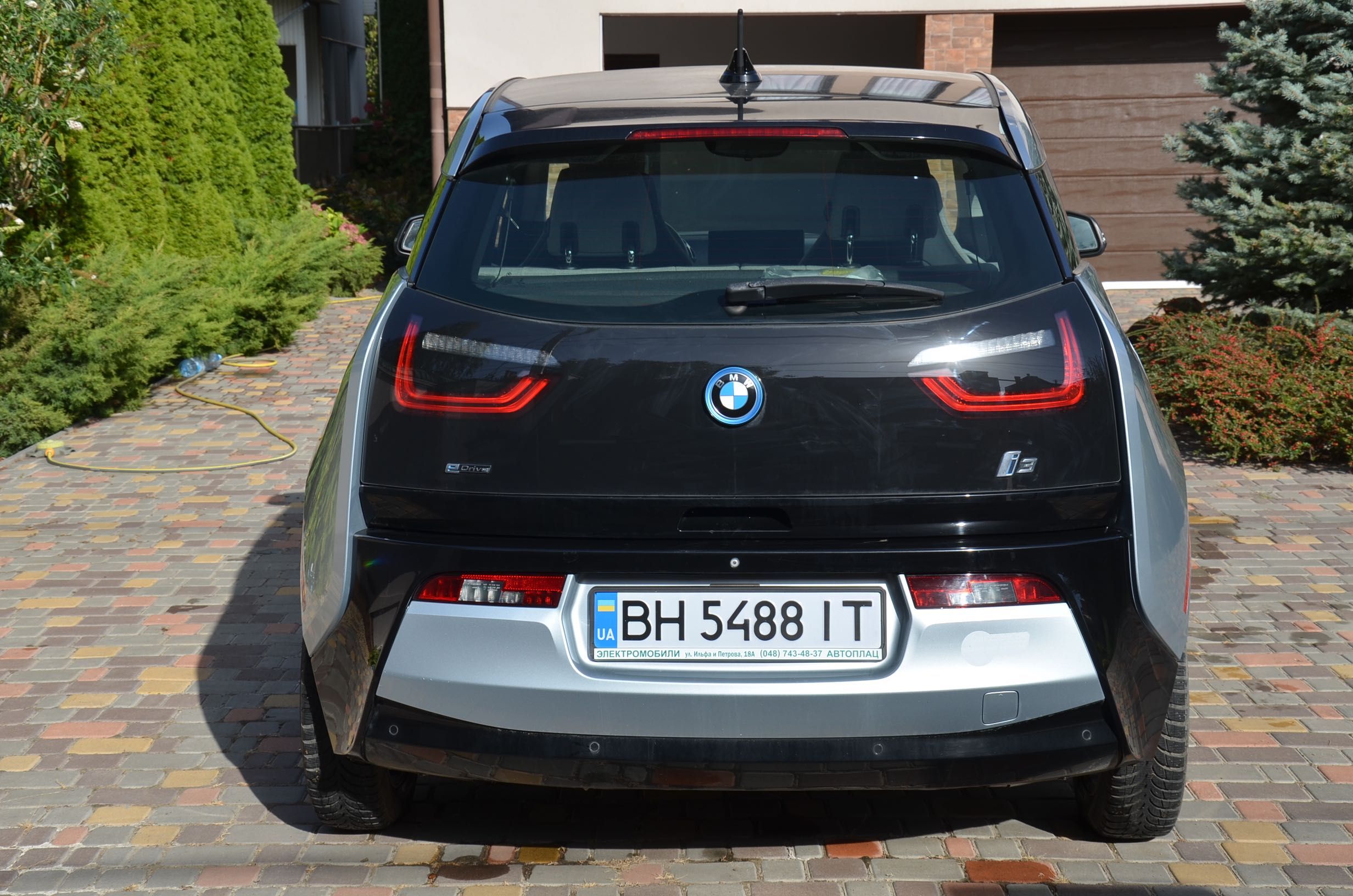Электромобиль BMW i3 2015 22kWh електро